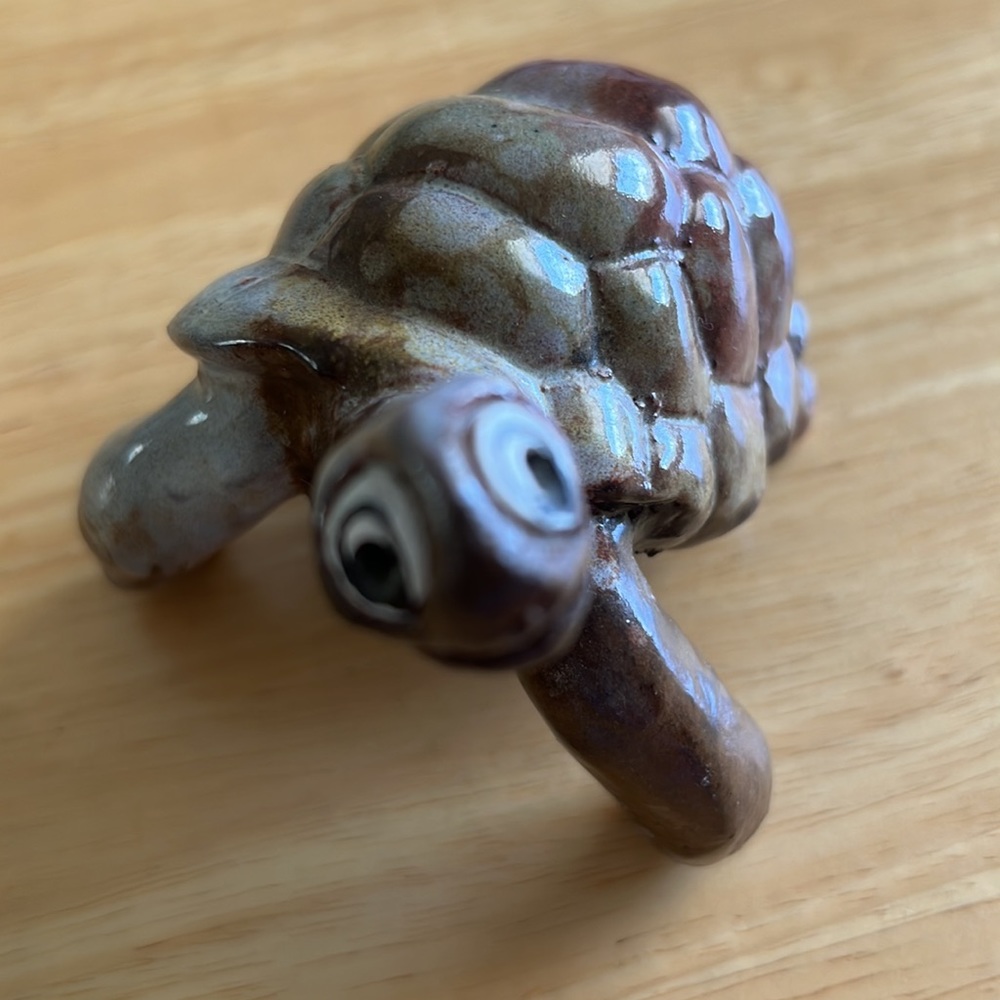 Ceramic Turtle - Picture 2 of 6